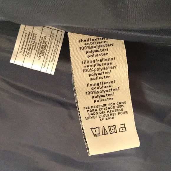 Calvin Klein Blue Puffer Jacket Size 4 boys - Picture 7 of 7